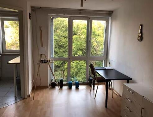 Foto - Studio 32m2 (fully equipped) for rent (Karl-Heine area)