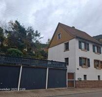 Freistehendes EFH mit Garten und 3 Garagen - Frankenstein