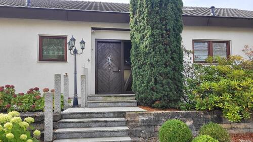 Foto - 7 Zimmer Einfamilienhaus zum Kaufen in Weilheim an der Teck