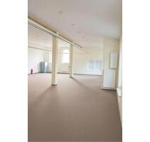 Moderne Bürofläche Praxisfläche Gewerbefläche Ausstellungsfläche - Trittau