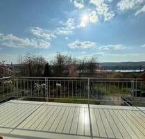 Frisch sanierte Maisonette-Wohnung mit Balkon und Rheinblick - Breitscheid
