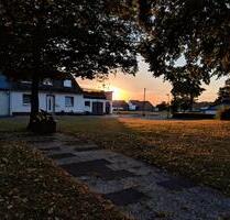 Einfamilienhaus in ruhiger Lage, teilsaniert, mit Terasse - Brilon