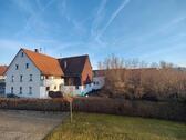 Foto - ehem. Bauernhaus mit viel Platz!!