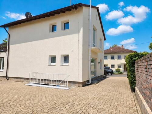 Foto - 4 Zimmer Einfamilienhaus zum Kaufen in Kelkheim (Taunus)