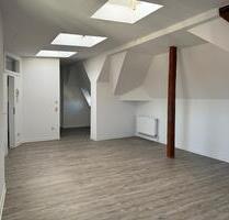 Frisch renoviert mit Einbauküche und Tageslichtbad - Magdeburg Alte Neustadt