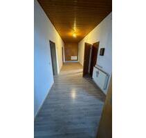 3-Zimmer-Wohnung + Küche & 2 Bädern – 105 m² zu vermieten - Holzminden