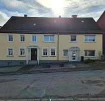 sehr gepflegtes Zweifamilienhaus mit Doppelgarage zu verkaufen - Idar-Oberstein