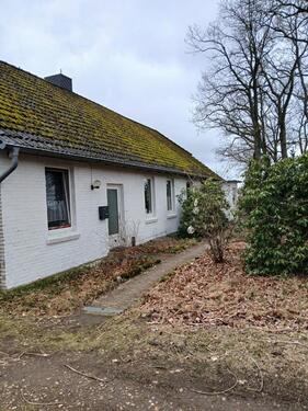 Foto - Schöne 2- Zimmerwohnung - 410,00&nbsp;EUR Kaltmiete, ca.&nbsp; 64,00&nbsp;m&sup2;