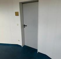 Vermietung Büroraum - 226,00 EUR Kaltmiete, in Braunschweig (PLZ: 38112) Lehndorf-Watenbüttel