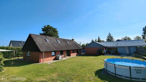 Foto - Familienidylle in Klein Pampau – modern & top angebunden