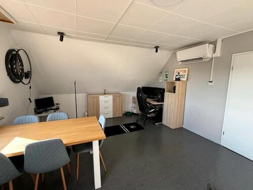 Foto - 3 Zimmer Dachgeschoßwohnung zur Miete in Lahnau