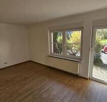 Charmante 2-Zimmer-Wohnung im Erdgeschoss – frisch modernisiert mit Terrasse - Nossen