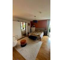 Teilmöbliertes WG- Zimmer mit Privatbad - Düsseldorf Stadtbezirk 5