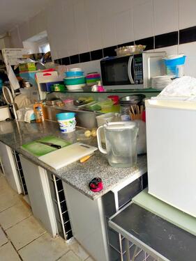 Foto - Asia imbiss - 350,00&nbsp;EUR Kaltmiete, ca.&nbsp; 45,00&nbsp;m&sup2;