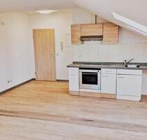 Moderne 3-Zimmer-DG-Wohnung in ruhiger Wohnlage von Reislingen – sofort verfügbar - Wolfsburg Almke