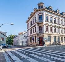 Repräsentative Büroetage im schicken Altbau in zentraler Lage. - Riesa