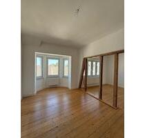 Neuwertige Wohnung mit 2-Zimmer, KDB und 63 m2 Dachterrasse - Solingen Ohligs