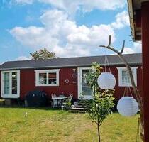 ZWEI ZUM PREIS FÜR EINES - 130.000,00 EUR Kaufpreis, ca.  70,00 m² in Zeven (PLZ: 27404)