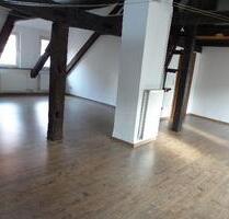 Große modernisierte gemütliche Maisonette-Wohnung im Fachwerkhaus mit Einbauküche und Tageslichtbad - Hameln