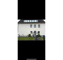 Hochwertige 4-Zimmer-Wohnung (100m²) in ruhiger Lage Brackwede - Bielefeld