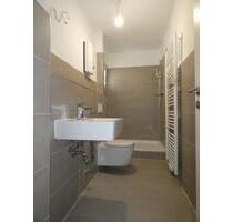 Erstbezug nach Sanierung! 2-Zimmer-Erdgeschoss-Whg. mit Balkon! - Mülheim an der Ruhr Dümpten