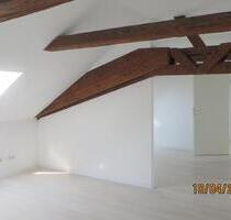 3 ZKB Dachgeschoßwohnung - 730,00&nbsp;EUR Kaltmiete, ca.&nbsp; 73,00&nbsp;m&sup2; in Fußgönheim (PLZ: 67136)