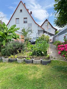 Foto - Freistehendes Mehrfamilienhaus,gepflegt,Super Garten mit Koiteich