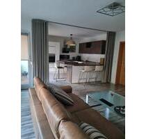 Moderne 3-Zimmer-Wohnung mit Balkon & Aufzug in Zwickau