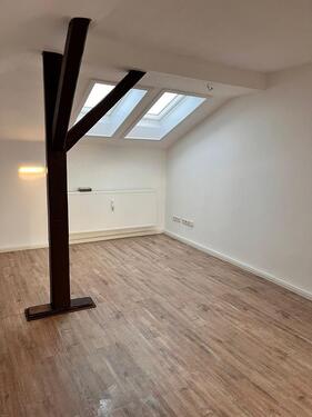 Foto - 1 Zimmer Dachgeschoßwohnung in Laatzen