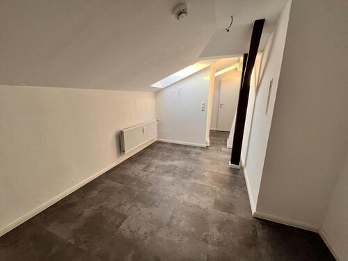 Foto - Dachgeschoßwohnung in Laatzen zur Miete