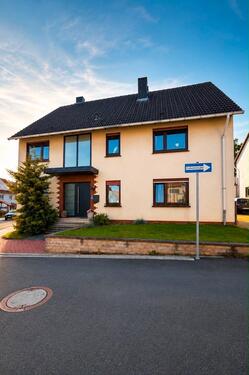 Foto - Gepflegtes Ein-Zweifamilienhaus PROVISIONSFREI