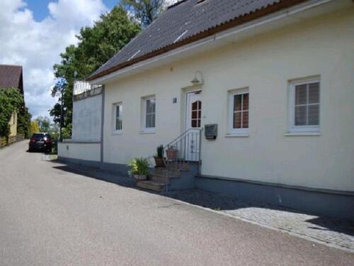 Foto - Einfamilienhaus (86666 Burgheim)