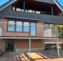 Haus am See Souterrain Wohnung Büroräume. TEL.015117257896 - Kellinghusen