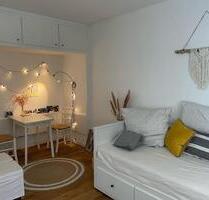 Sehr schöne sanierte 1 Zimmer Altbau Wohnung im Eppendorfer Stieg - Hamburg Winterhude
