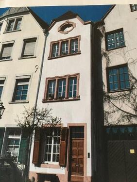 Foto - Historisches Reihenhaus - 310.000,00 EUR Kaufpreis,