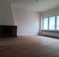 geräumige 5-Zimmer-Wohnung mit Kamin - Erlensee