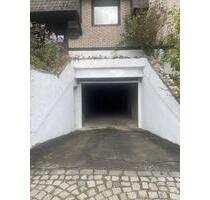 Abschließbare Garage mit Strom und Licht in der Paderbornerstraße - Dortmund Brackel