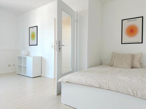 Foto - Möblierte 1-Zimmer-Wohnung im 4. OG in Frankfurt