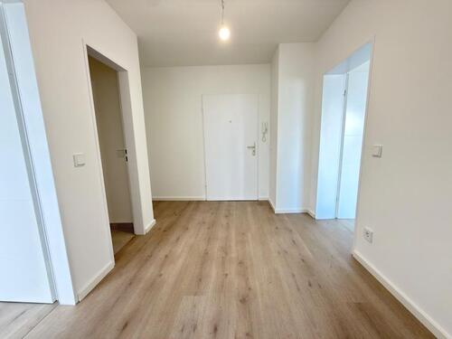 Foto - Kernsanierte 2-Zimmer Wohnung mit Balkon & Stellplatz in Idstein