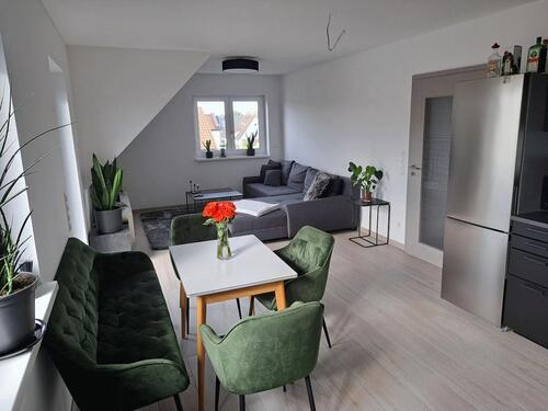 Foto - 3-Zimmer-DG-Wohnung in Hallstadt (Nichtraucher keine Haustiere)