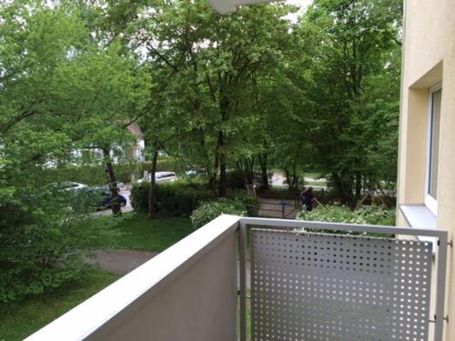 Foto - Helle 2-Zimmer-Wohnung (54 m²) mit Südbalkon in München (Englscha