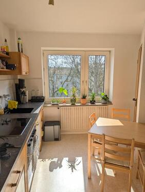 Foto - Temporäre UNTERMIETE ab Mai! Helle 1-Zimmer-Wohnung, nähe Bastei