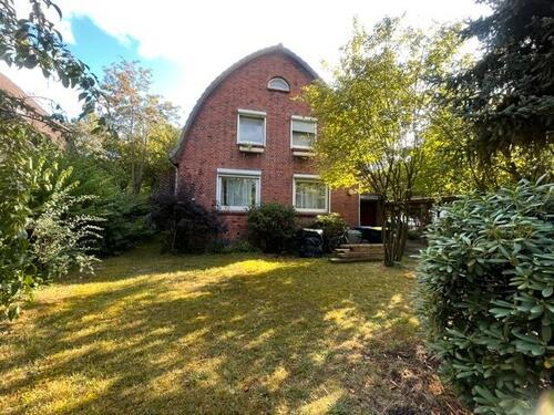 Foto - Provisionsfrei - Haus mit großem Grundstück & viel Potenzial