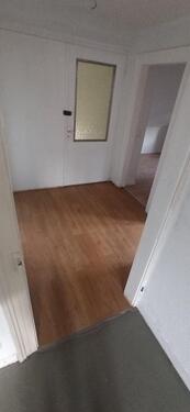 Foto - 3.5 Zimmer Dachgeschoßwohnung zur Miete in Neu-Isenburg