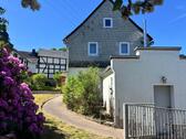 Foto - Charmantes Haus mit großem Grundstück, Werkstatt, Garage, Keller