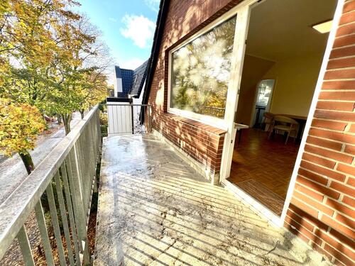 Foto - Helle möblierte 1-Zimmer-Wohnung mit Balkon in Bramfeld