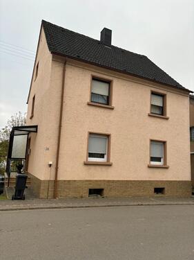 Foto - Freistehendes Einfamilienhaus in Rieschweiler zu verkaufen