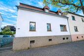 Foto - Provisionsfrei, 2 FH in Völklingen mit großem Garten und Garage