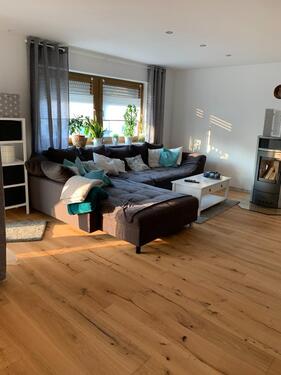 Foto - Gepflegte 4,5 Zimmer- Wohnung mit großzügigem Balkon