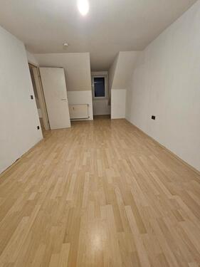 Foto - 3 Zimmer Dachgeschoßwohnung in Cölbe